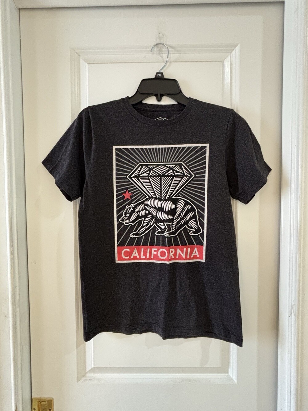 Eighty Eight California Republic Diamond Bear T-Shirt in heather charcoal gray.